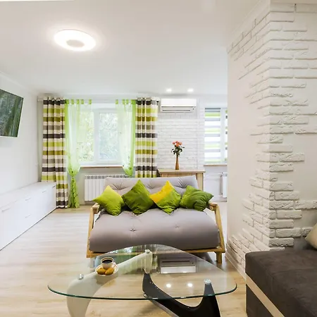 Cityapartments Kyiv Lva Tolstogo * Kyiv