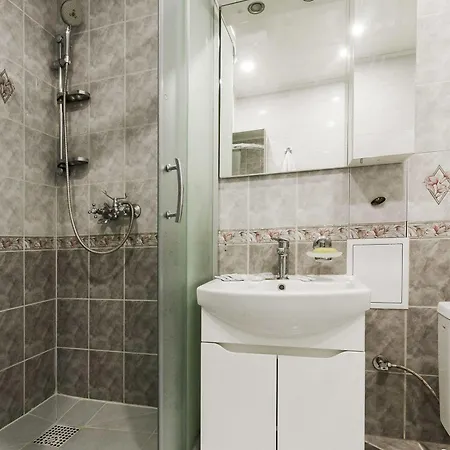 Cityapartments Kyiv Lva Tolstogo *